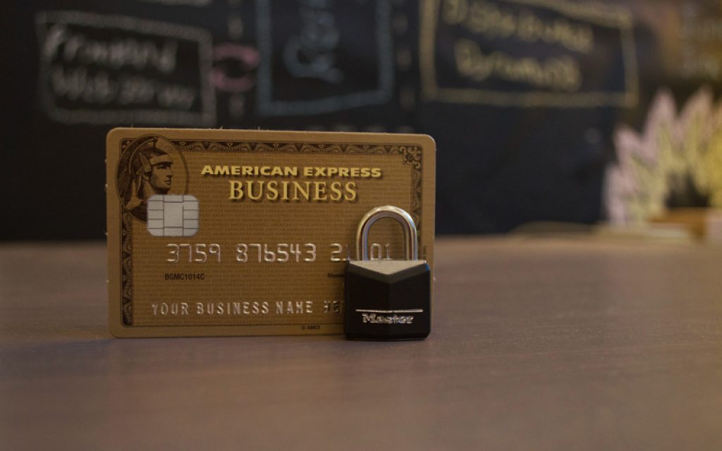 Từ chối mở thẻ tín dụng