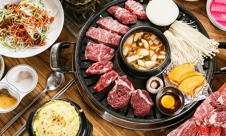 Buzza BBQ (Korean BBQ) tặng voucher giảm đến 53% cho chủ thẻ SCB - CardTOT